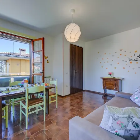 Villa Fiorita Apartments - Happy Rentals Sirmione Exterior photo
