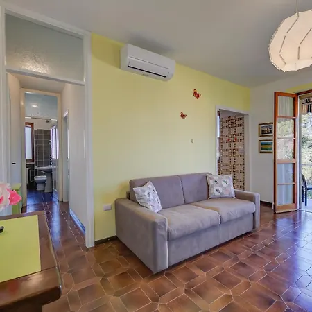 Villa Fiorita Apartments - Happy Rentals Sirmione Exterior photo