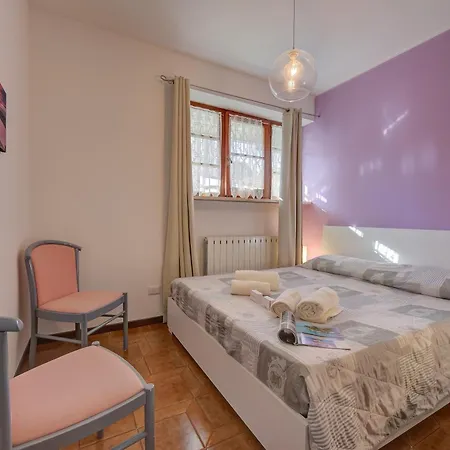 Villa Fiorita Apartments - Happy Rentals Sirmione Exterior photo