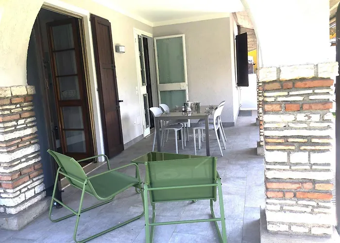 Villa Fiorita Apartments - Happy Rentals